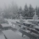 Schnee vor der Tür.